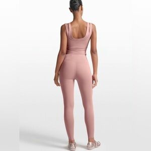 NikeSKIMS MATTE
26" LEGGING
